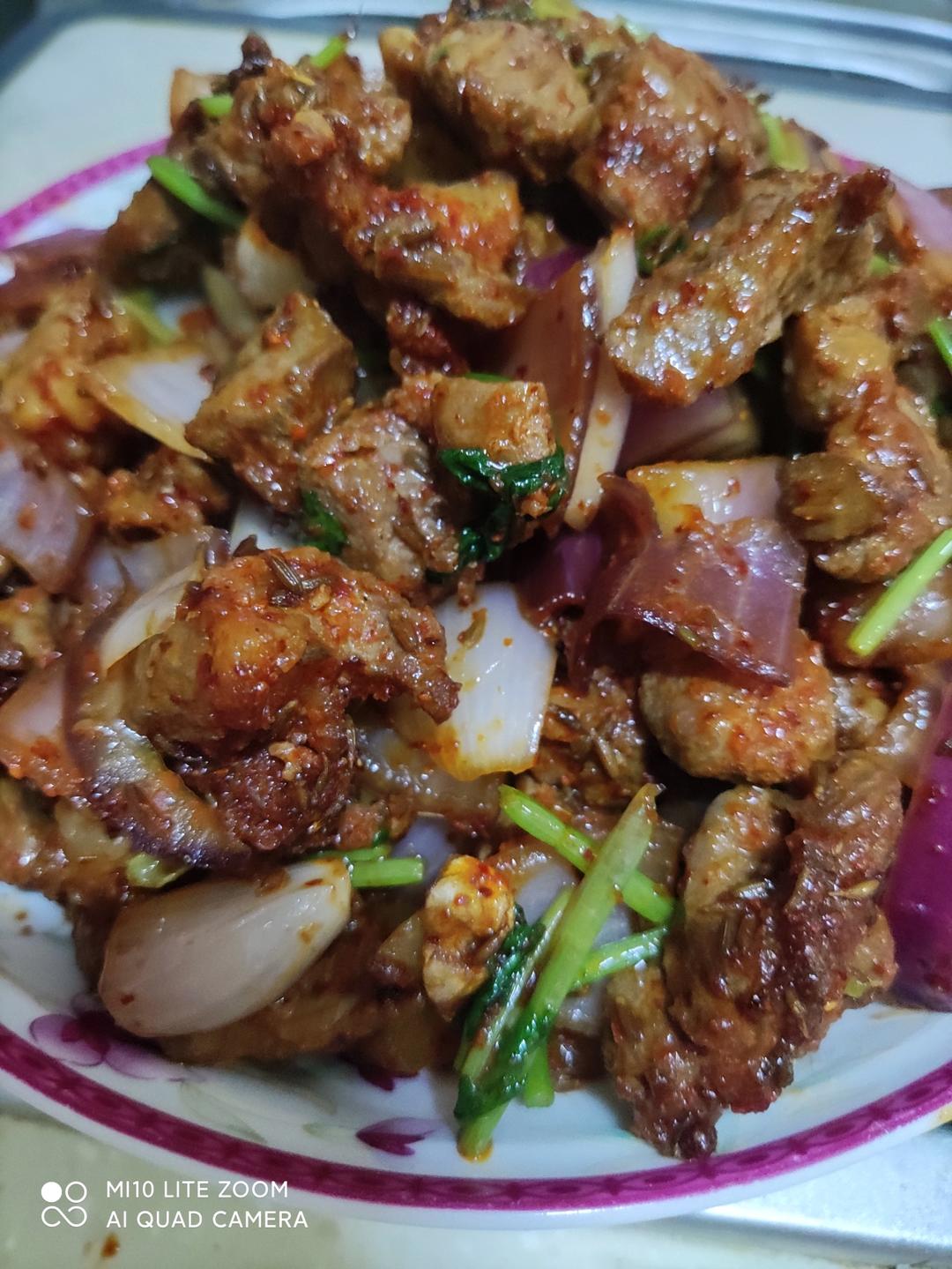 吃不到膻味的比烧烤更好吃的孜然羊肉🐏