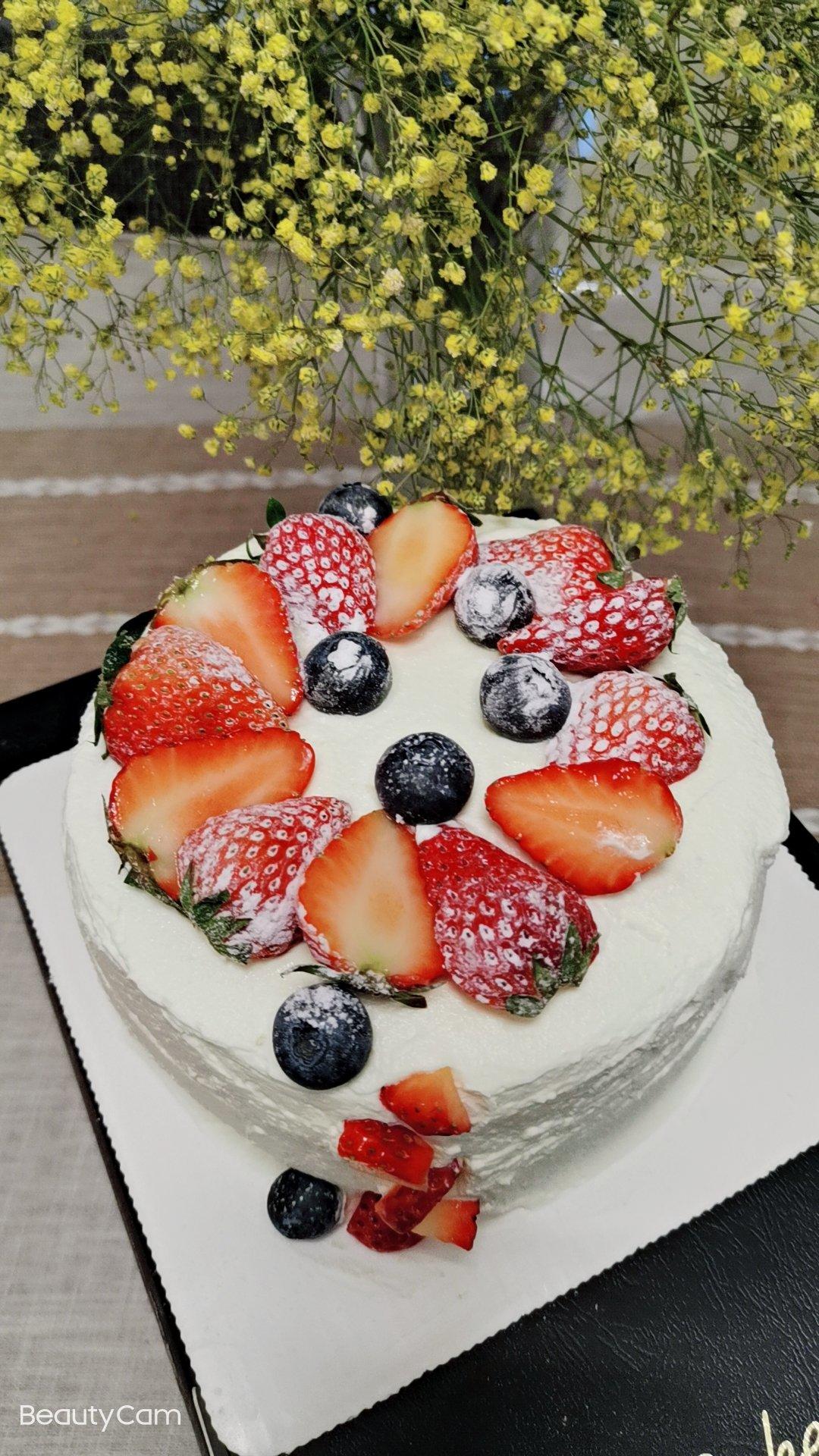 《Tinrry+》草莓奶油蛋糕（8寸配方）