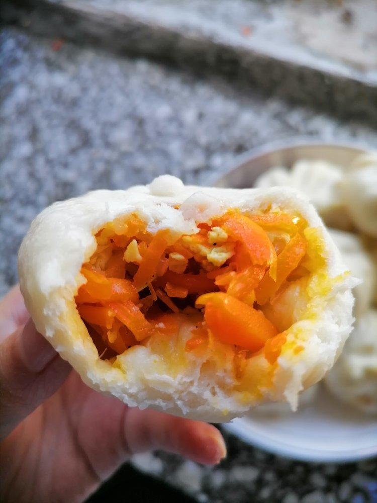 嗯呐1ro9做的胡萝卜素包子