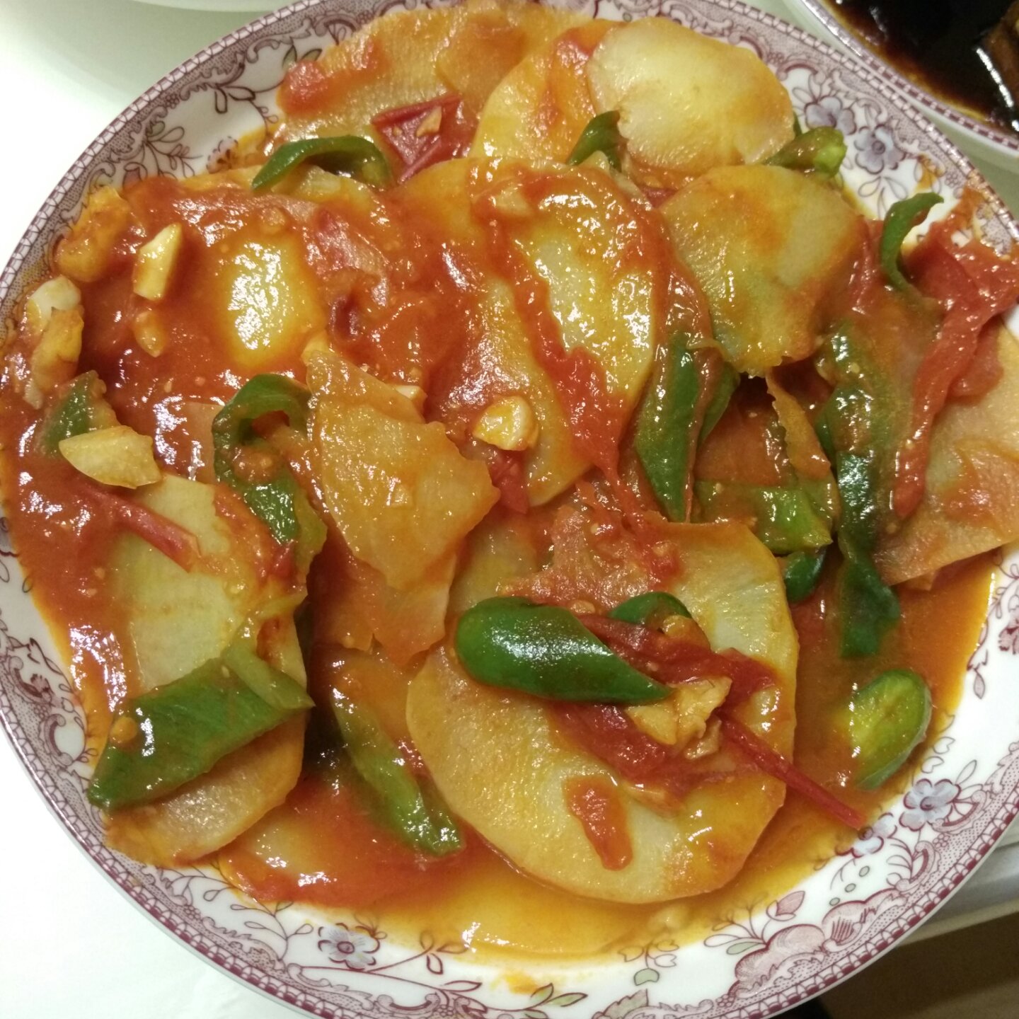 青椒番茄土豆片