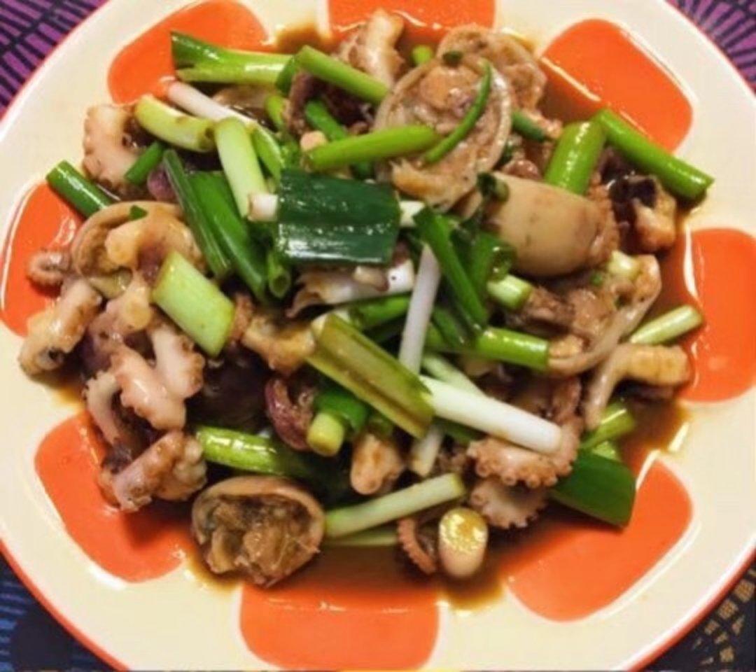 葱拌八带
