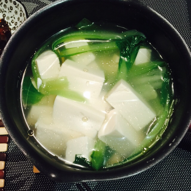 倾一生一世换岁月静好做的青菜豆腐汤