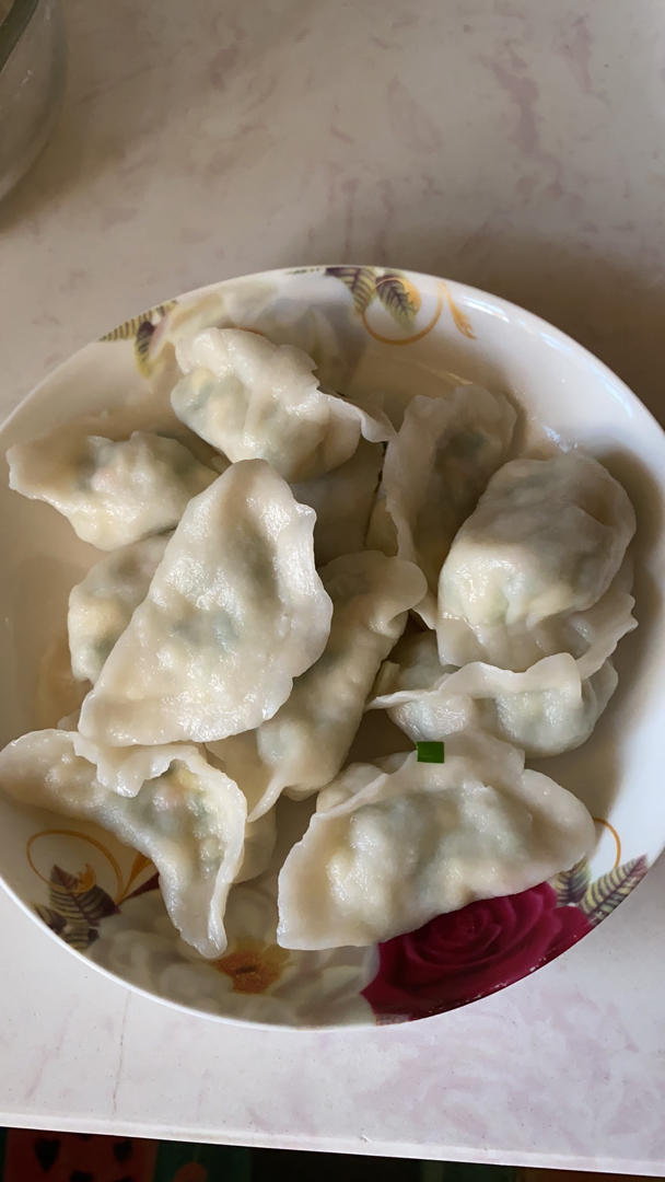 经典的韭菜鸡蛋馅儿饺子 怎么吃都不会腻
