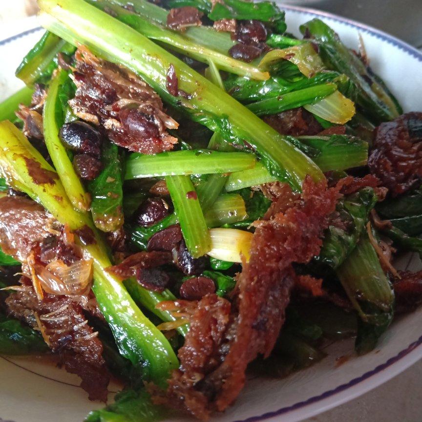 家常菜豆豉鲮鱼油麦菜