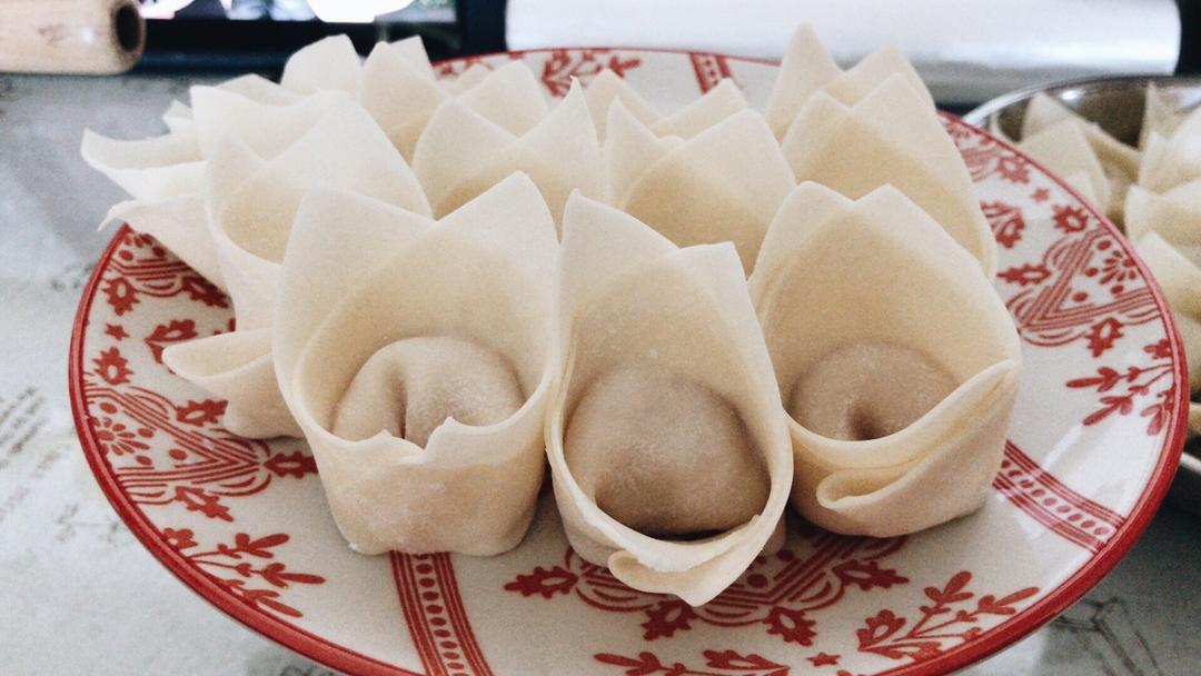 超鲜菌菇鸡肉大馄饨