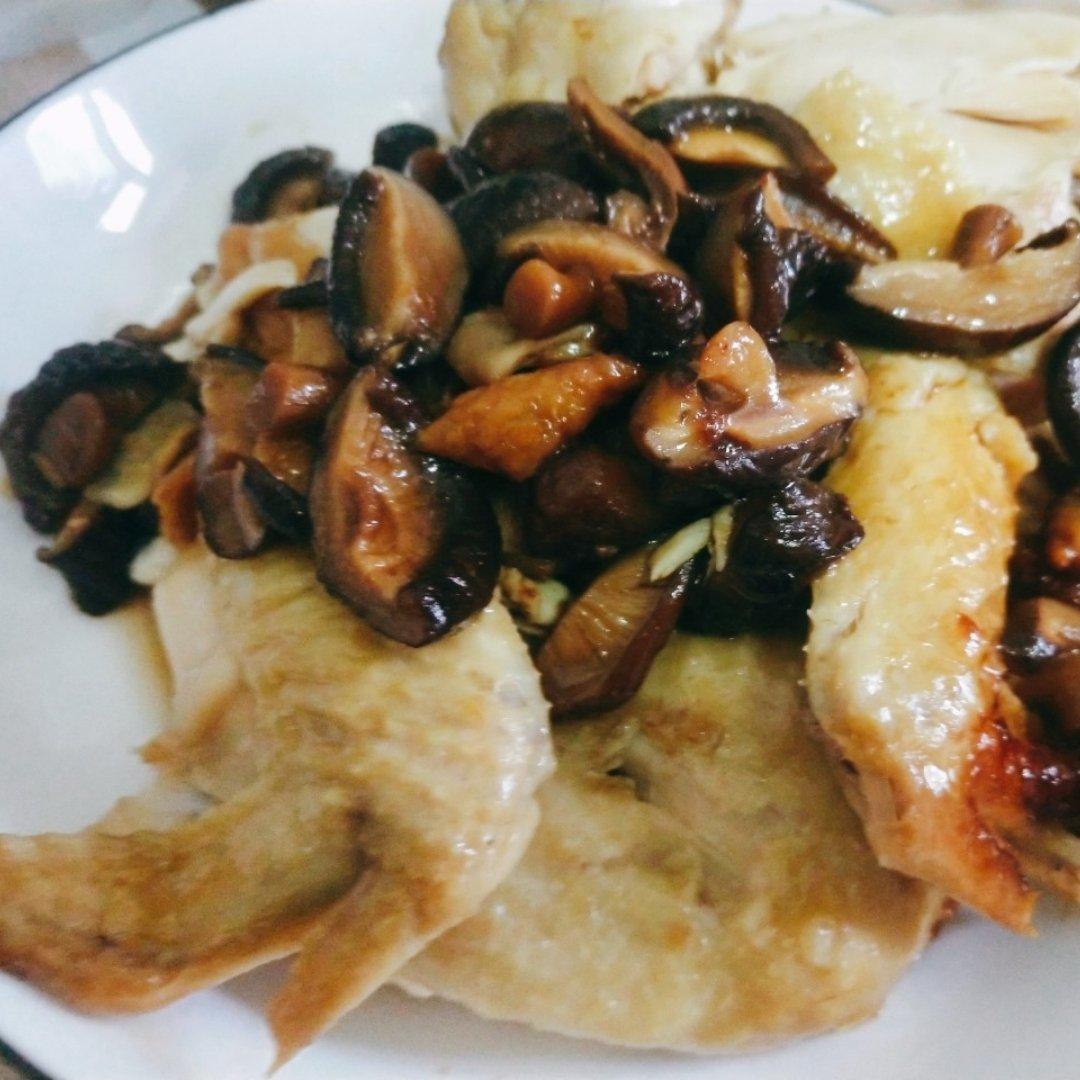 电饭煲三黄鸡