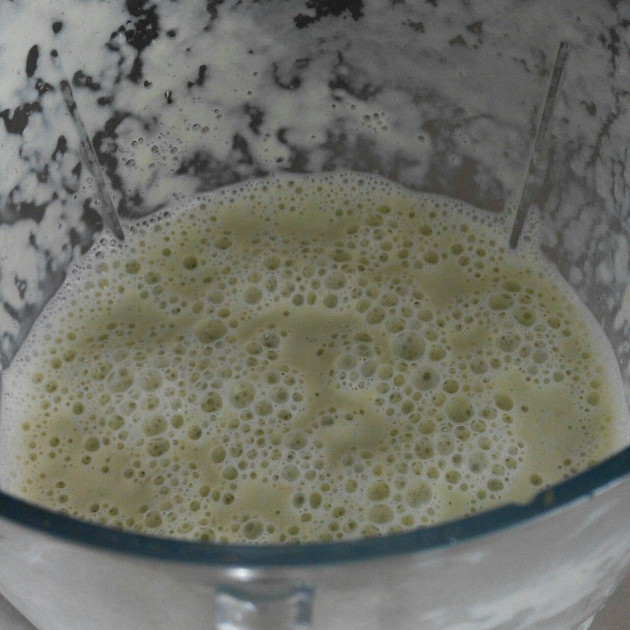 牛油果香蕉奶昔