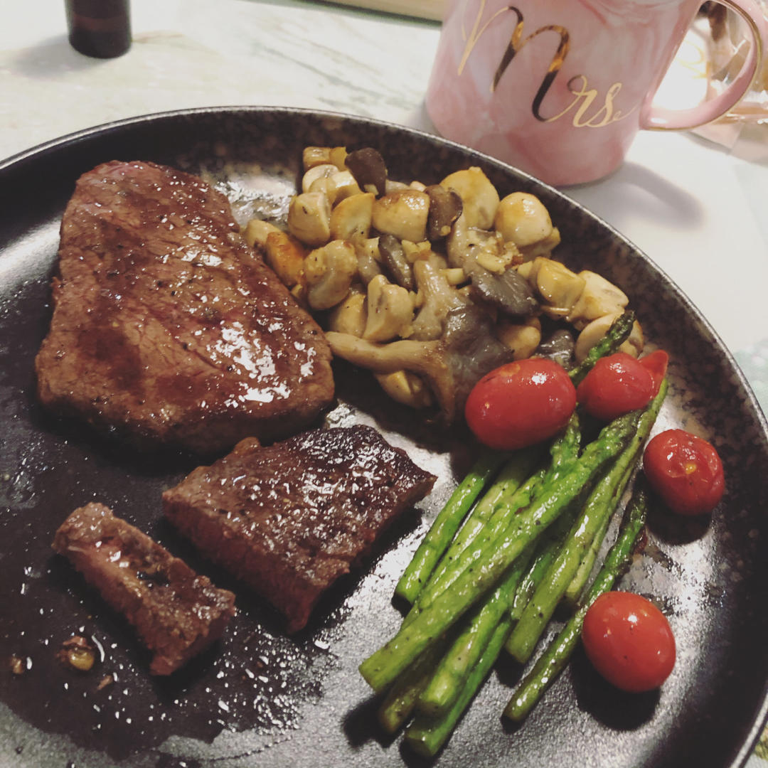 Brunch🍞🥩🥓🍳🥗🥪