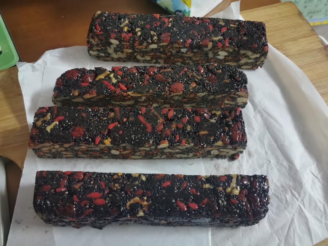 阿胶糕（固元膏）