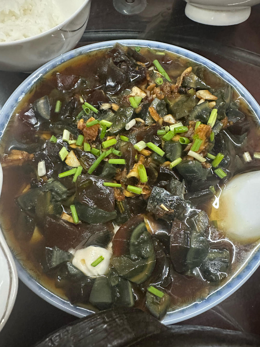 皮蛋拌豆腐