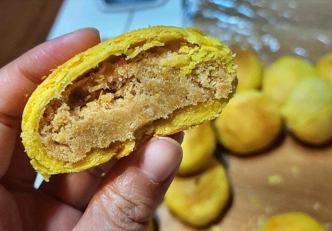 金丝肉松饼