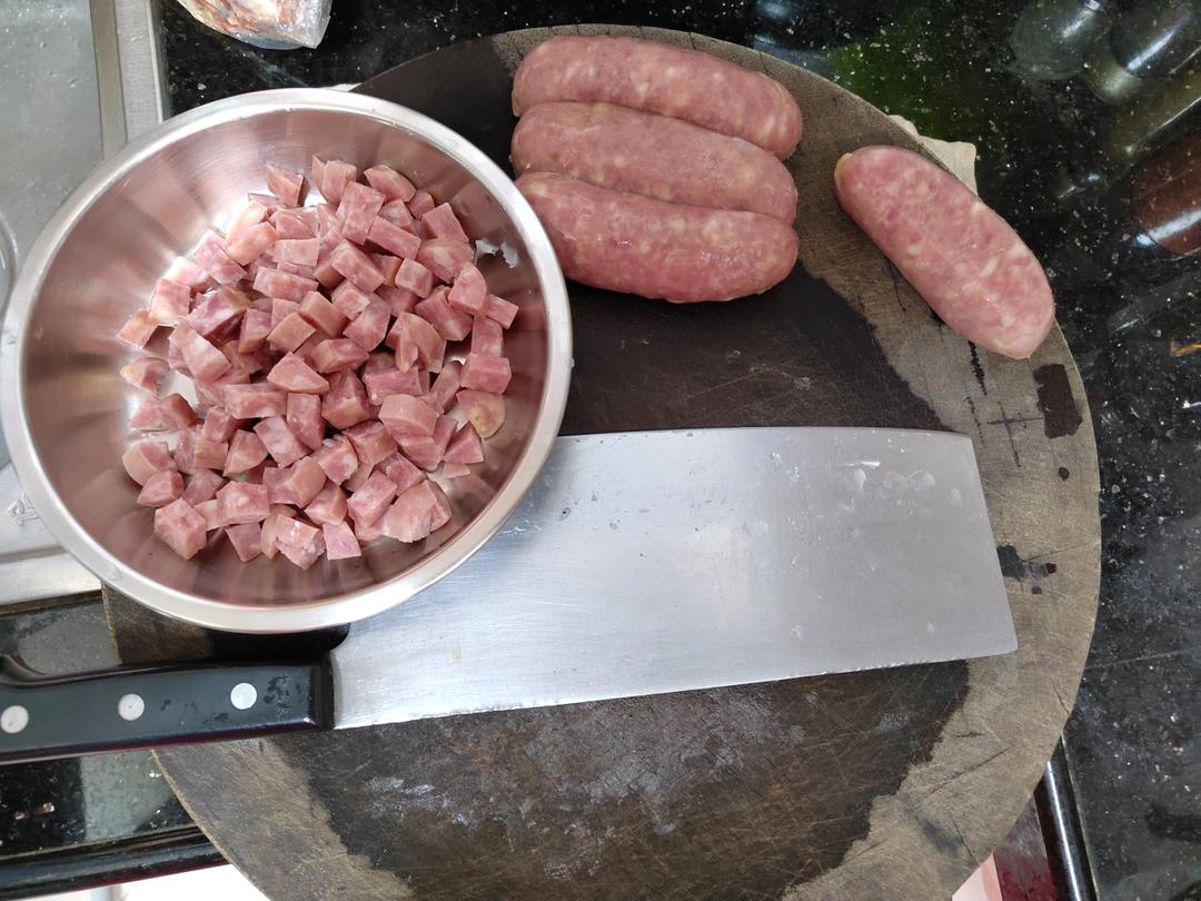 简易拉丝香肠面包