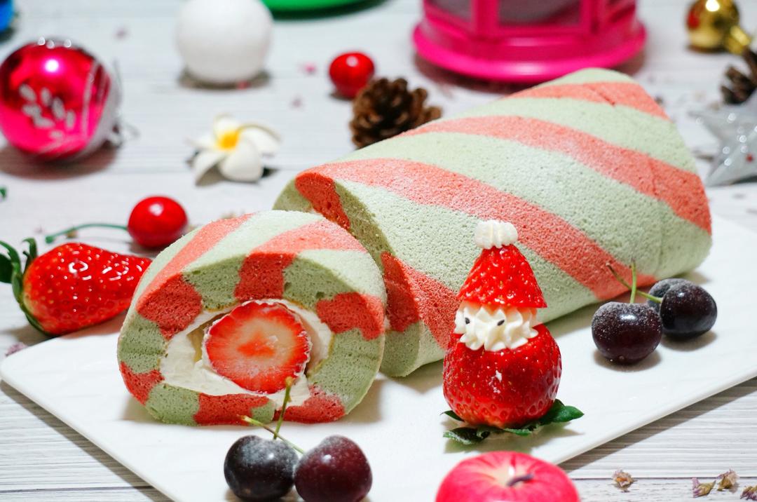 圣诞双色草莓蛋糕卷