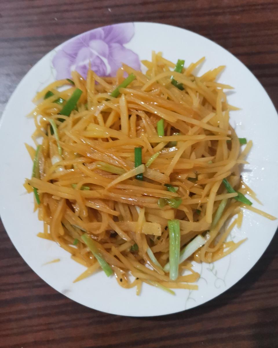 在家也能做出馆子味儿的醋溜/炝炒/酸辣土豆丝（就是那道看似简单，实则步步玄机的土豆丝）