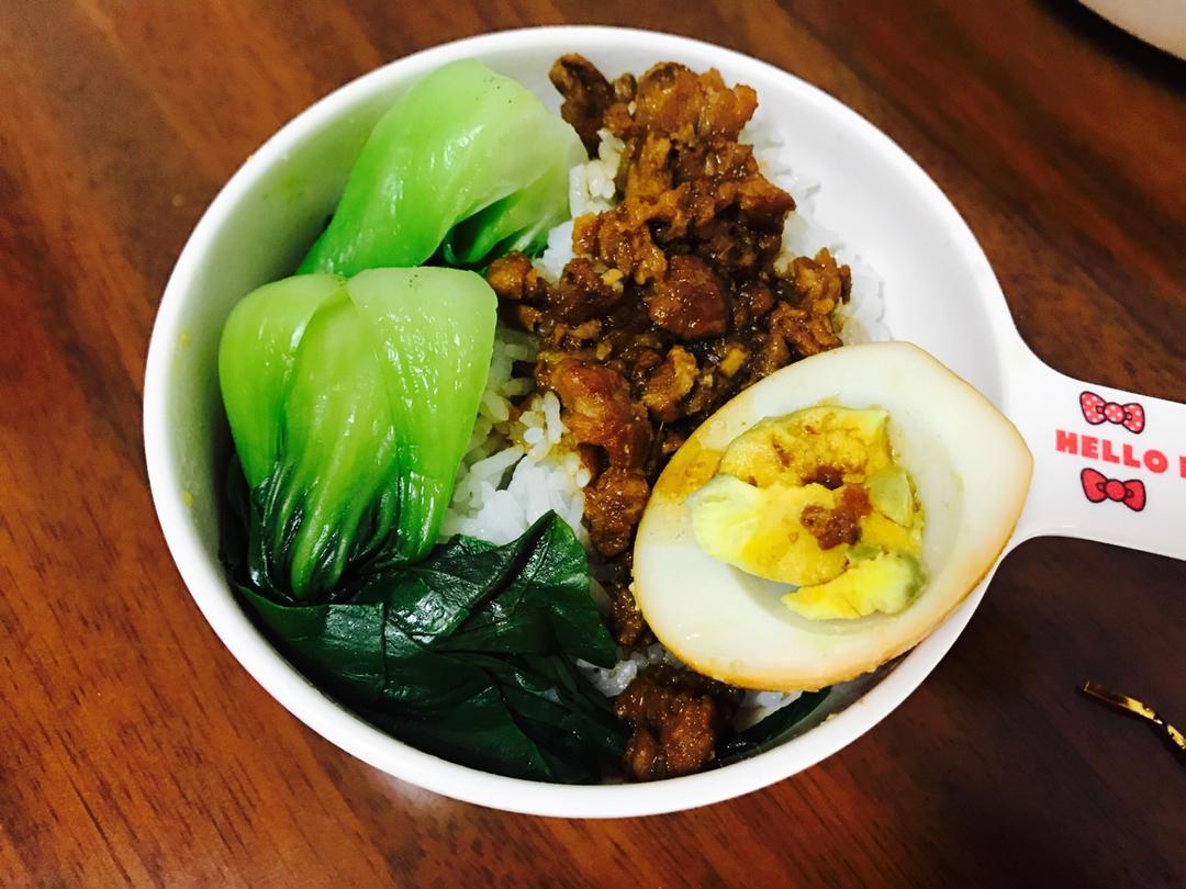 台式卤肉饭