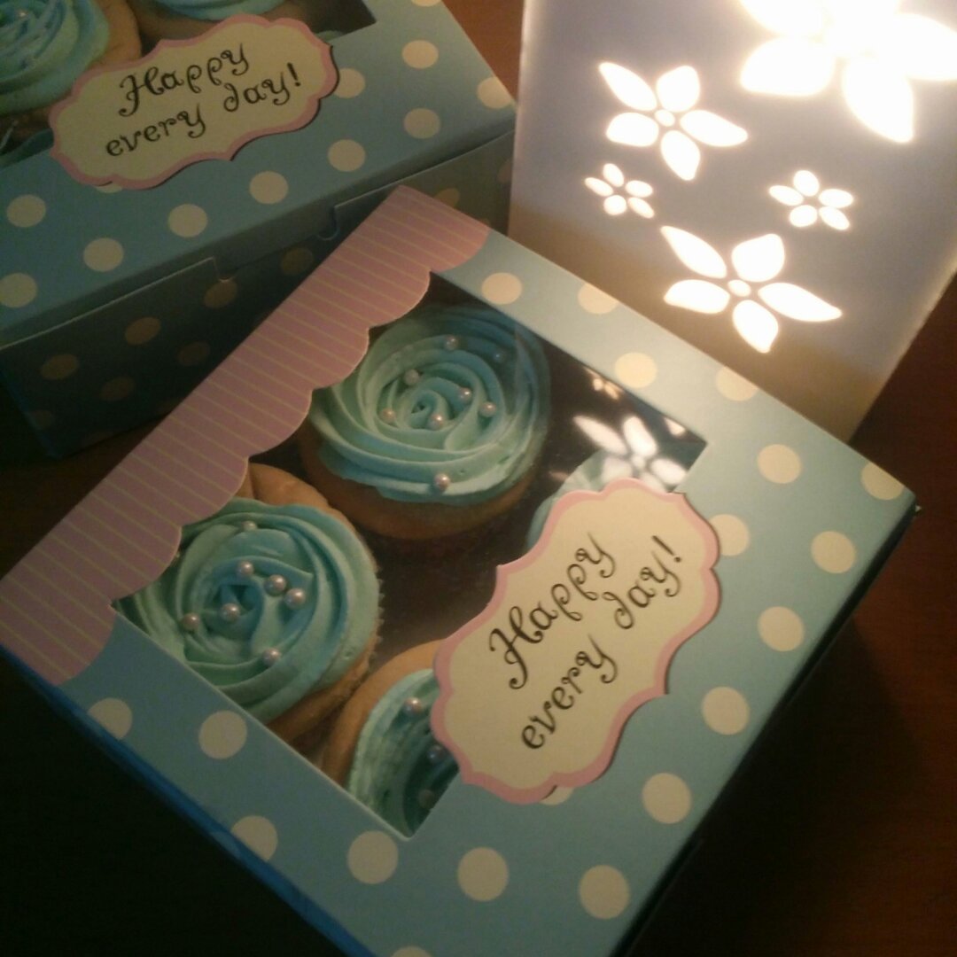 鲜奶油戚风杯子蛋糕（纸杯蛋糕）