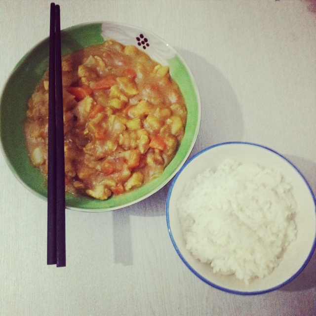 咖喱鸡块饭
