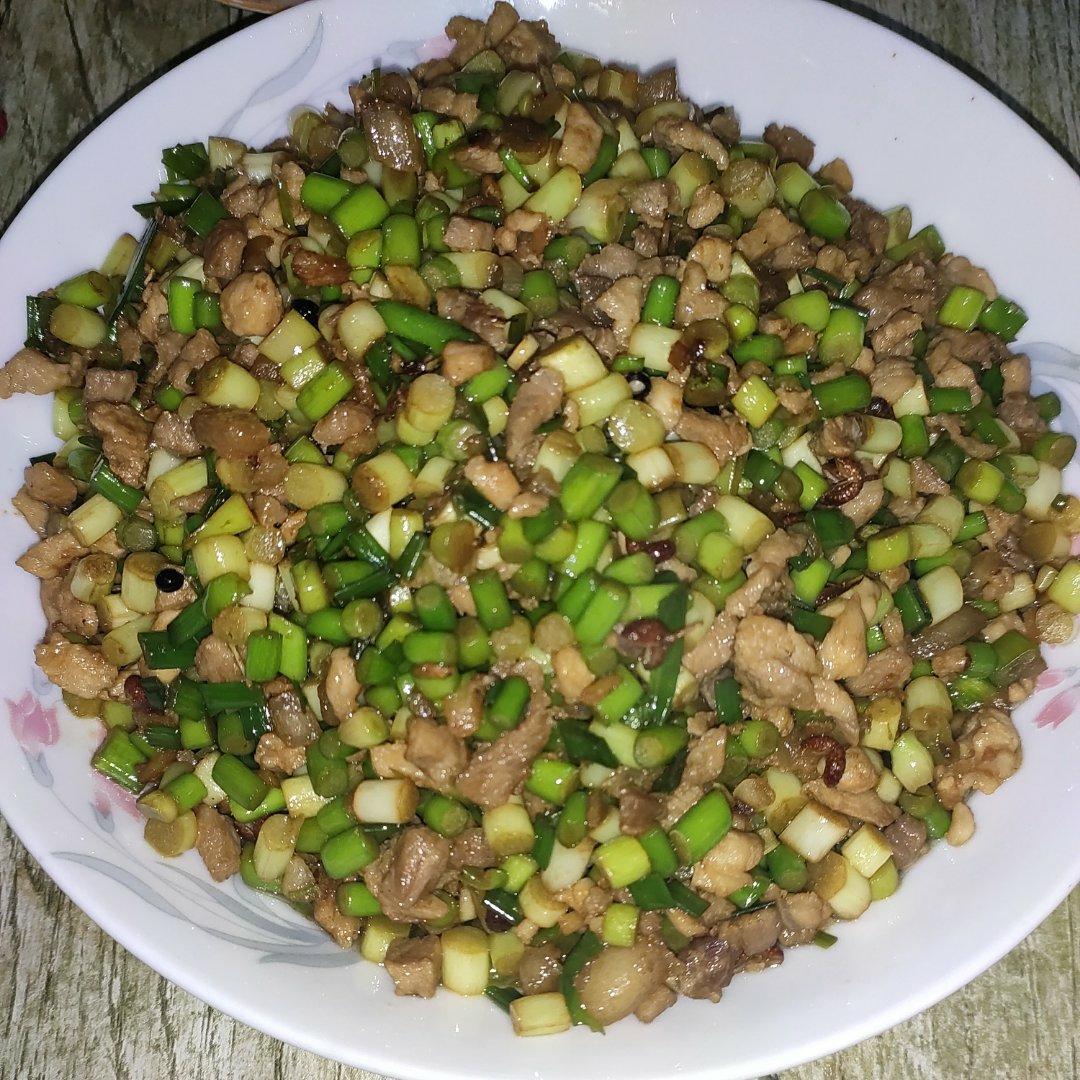 超下饭的蒜苔肉末