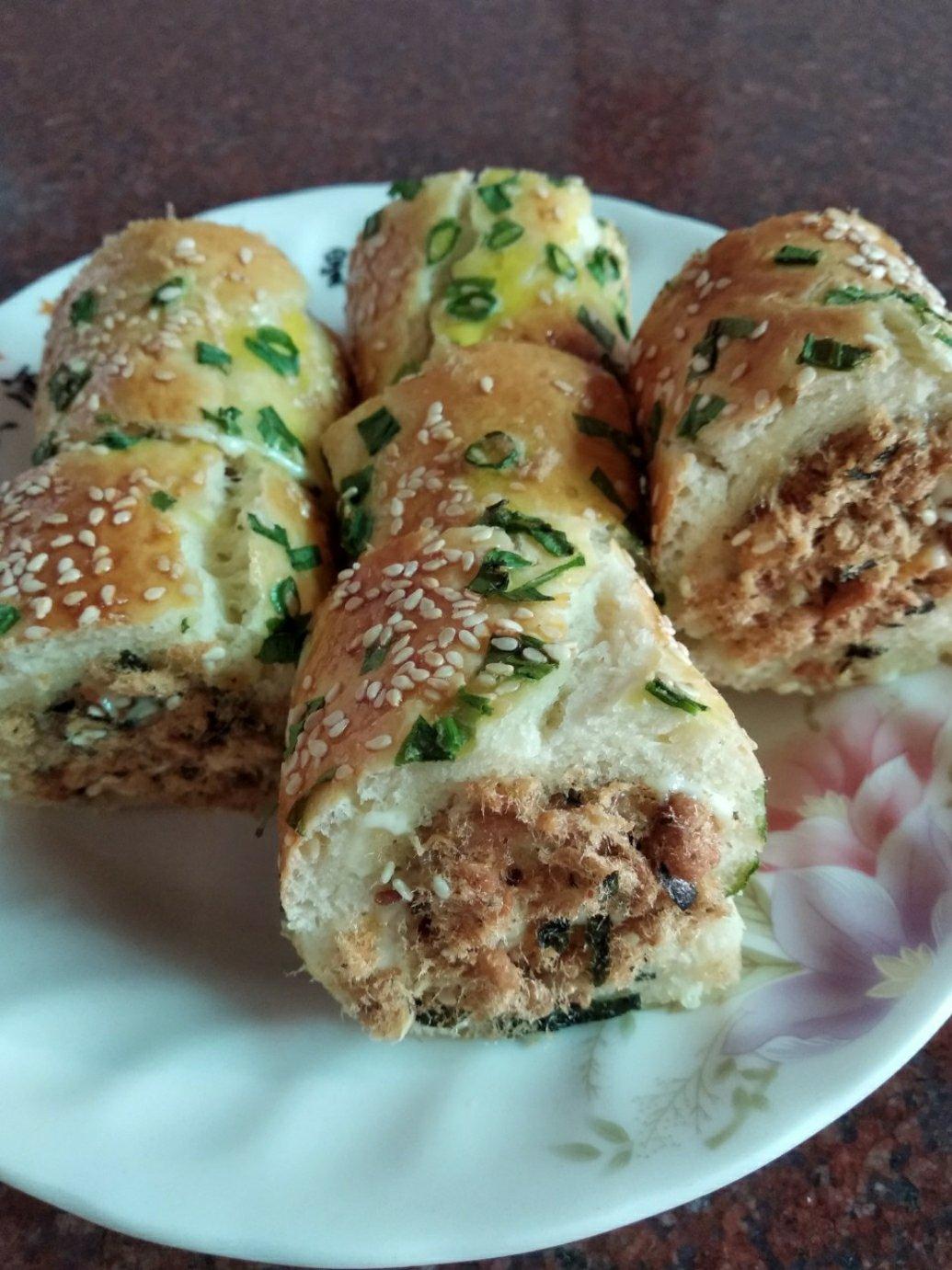 肉松面包卷