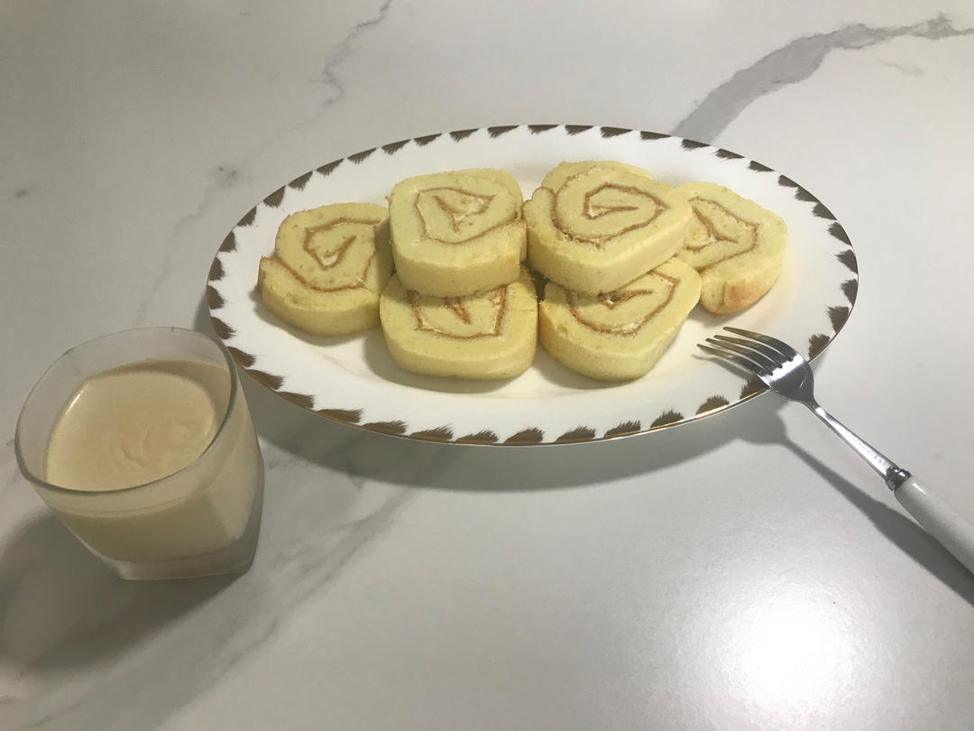 原味蛋糕卷