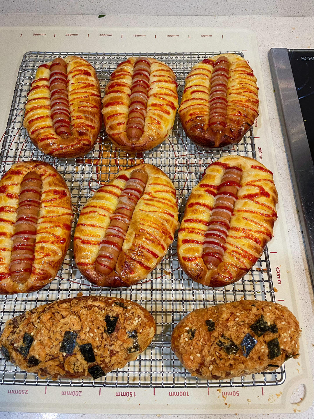 透明娃娃1005做的一个面团撑起一家店的台式面包香肠面包