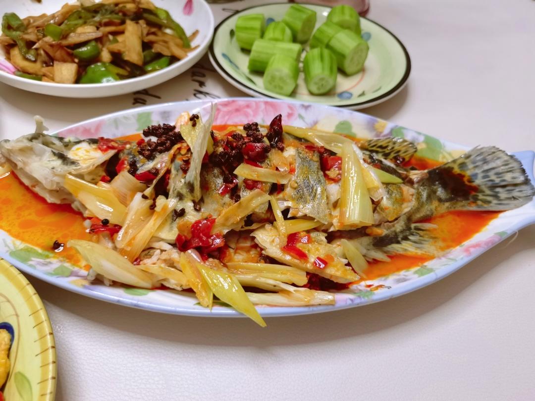 剁椒鳜鱼