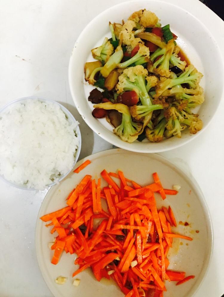 老丁的私房菜-干锅花菜