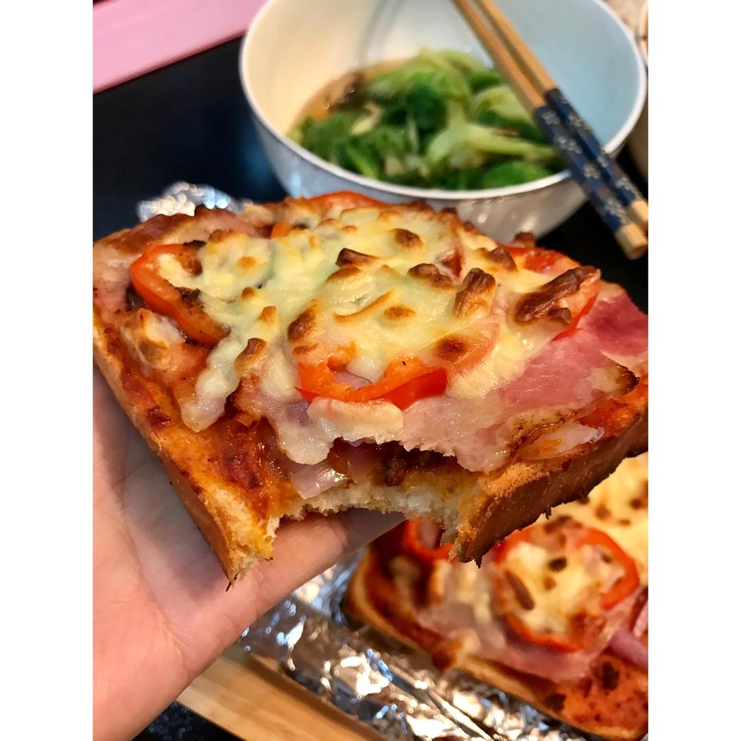 吐司培根小批萨