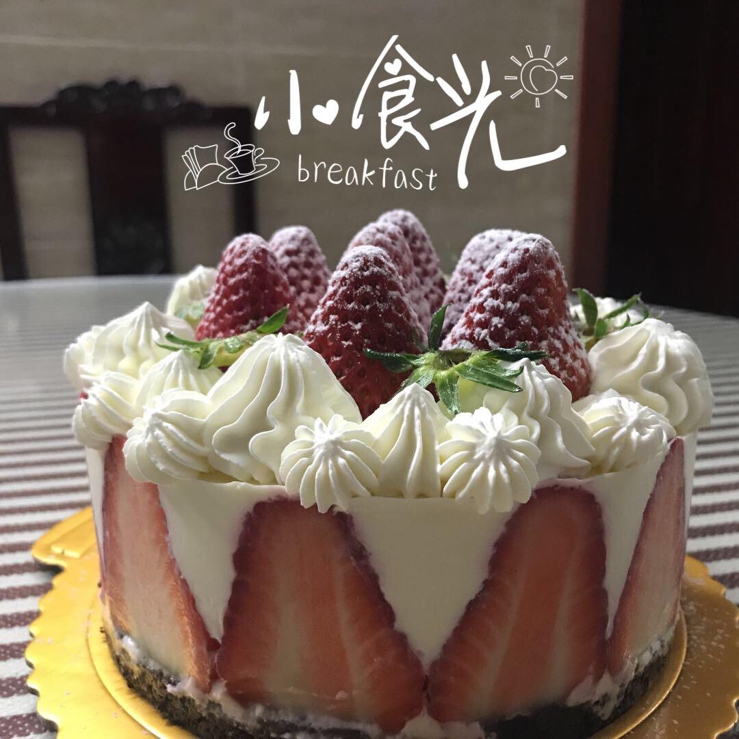 超简单的草莓芝士蛋糕