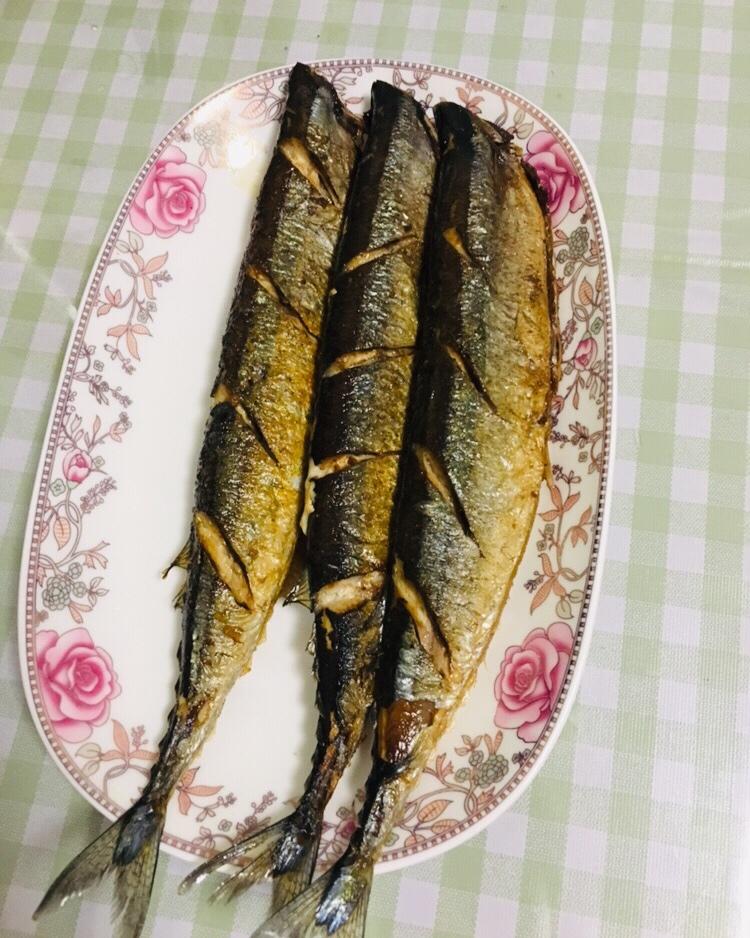 香煎秋刀鱼