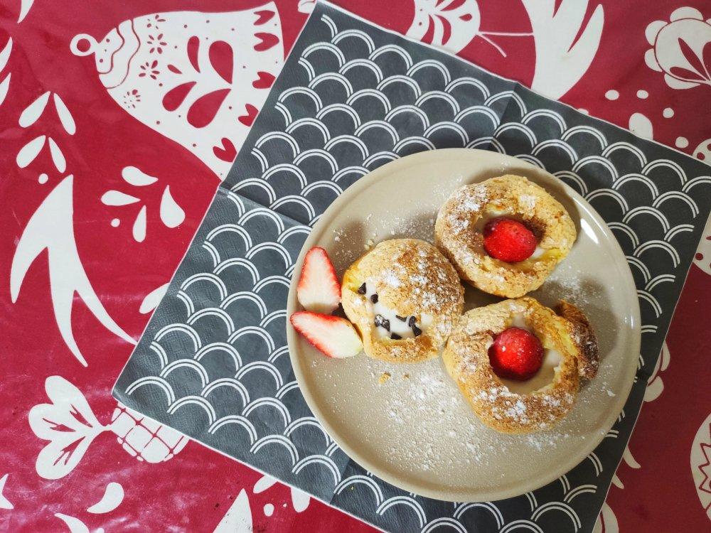 巧克力酥皮泡芙