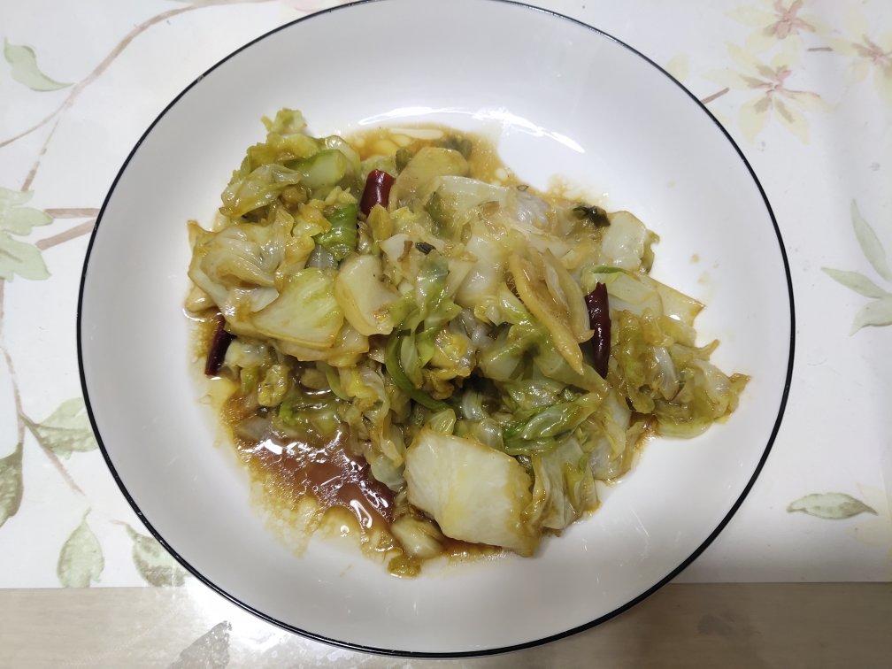 家常炒包菜