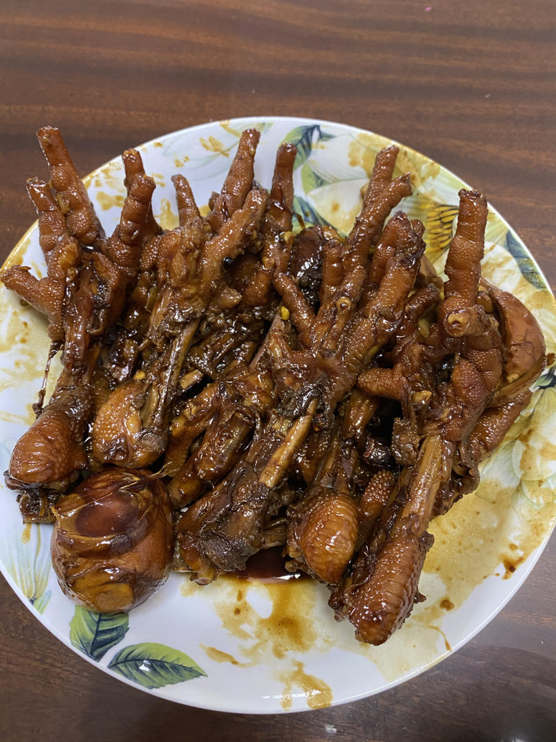 “销魂”卤鸡爪