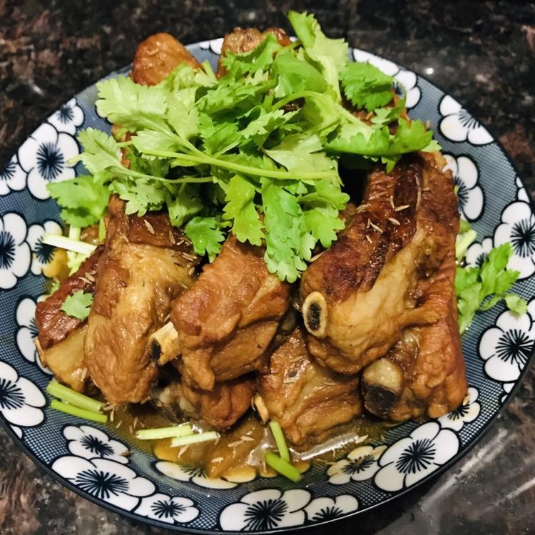 红烧排骨