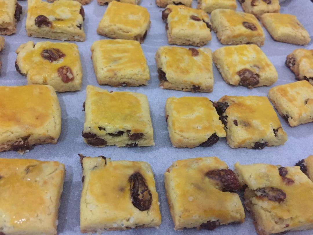 葡萄奶酥(超酥香的饼干)