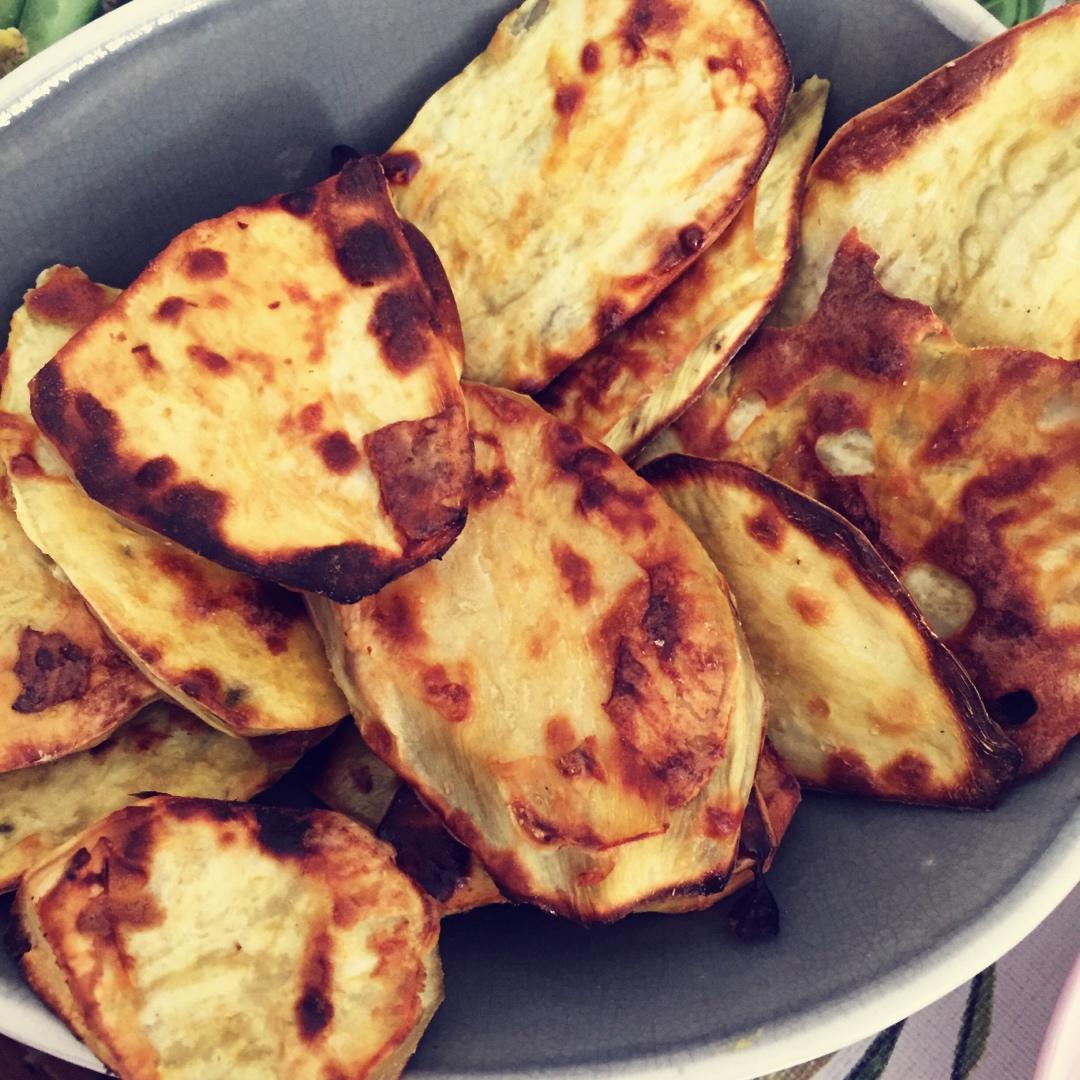 一吃就爱上❗️香甜软糯的烤红薯片❗️巨好吃～追剧必备！