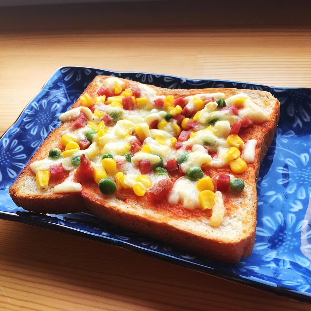 金枪鱼土司pizza