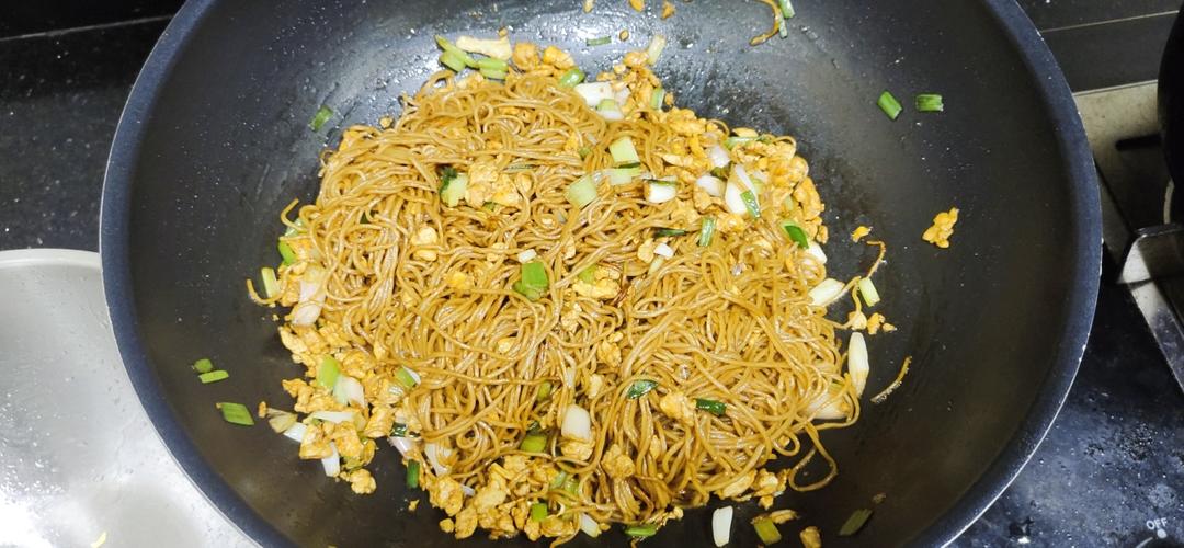 经典广式豉油皇炒面