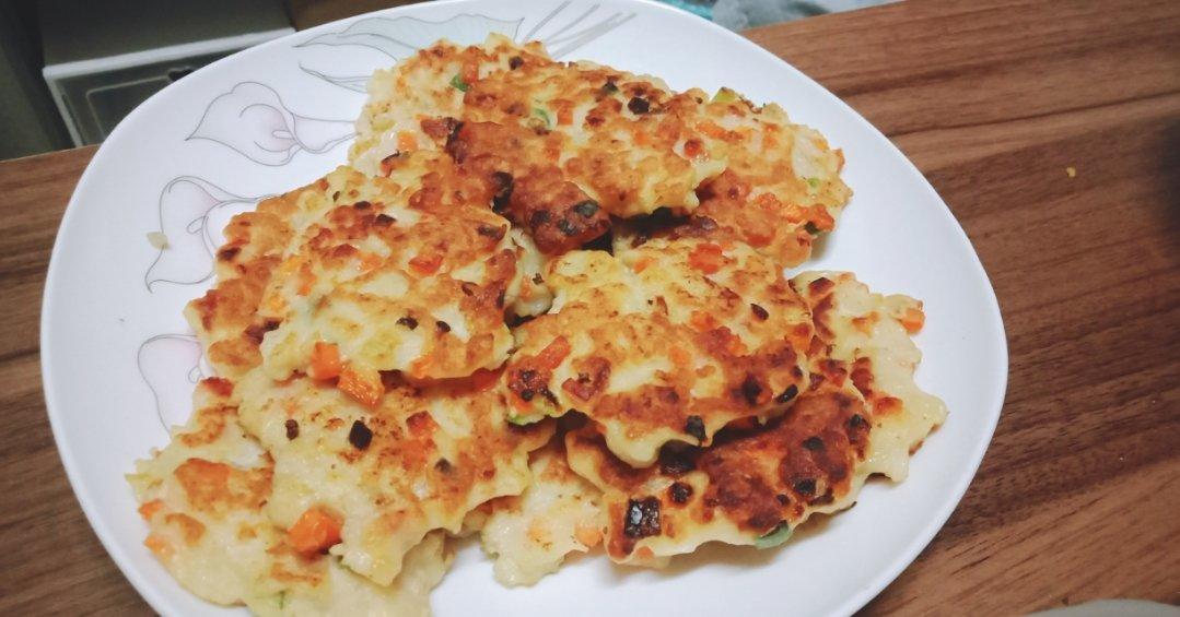 巴沙鱼胡萝卜鸡蛋饼【山姆厨房】