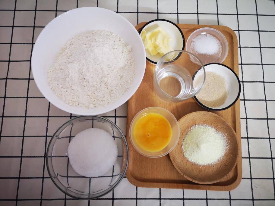 纯奶手撕吐司的做法 步骤1