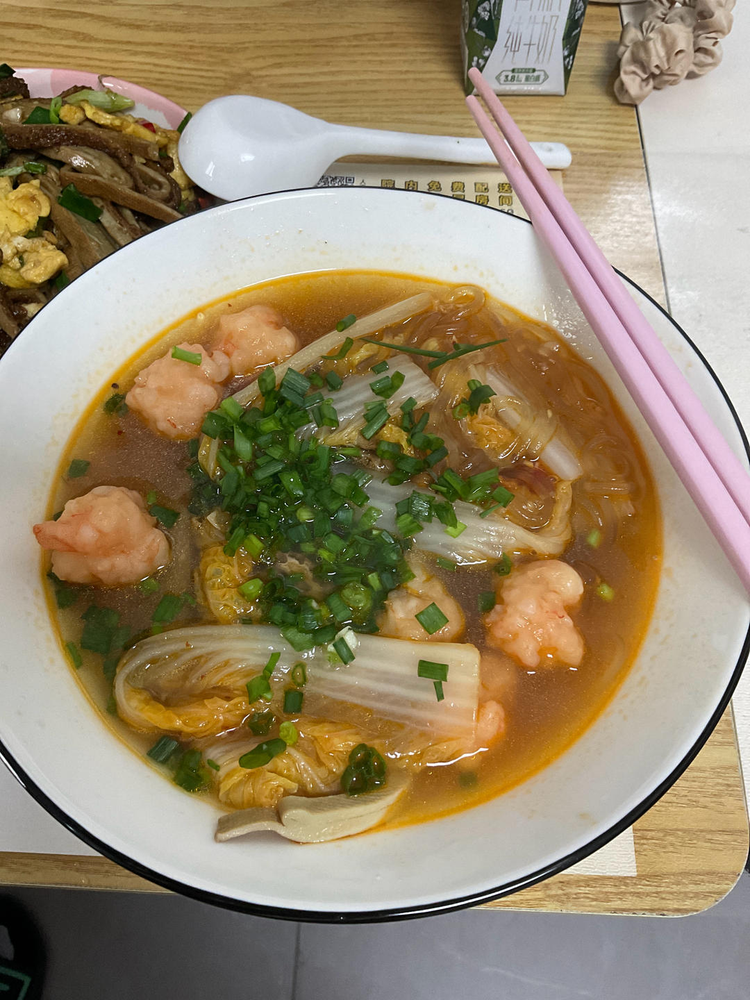 蒜蓉虾滑煲