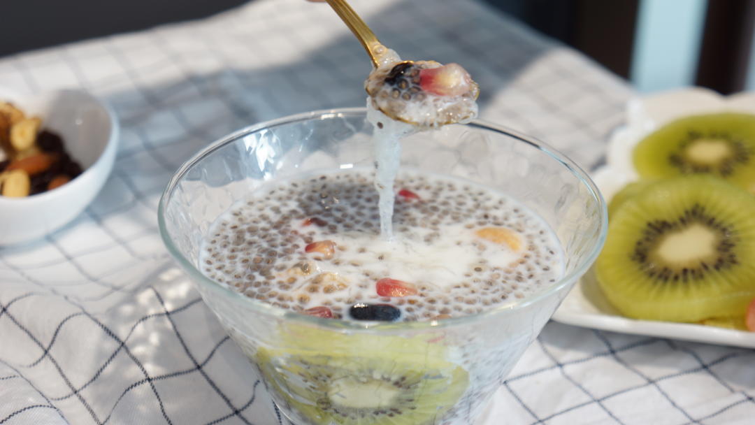 燕窝优乐美—暖暖的很贴心【易小炖燕窝厨房】