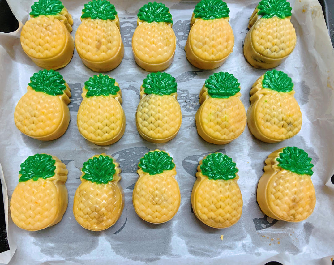 广式月饼通用饼皮（内附凤梨小菠萝🍍月饼的详细做法）