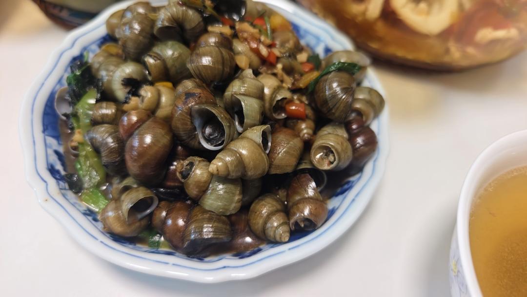 有灵魂的紫苏炒田螺