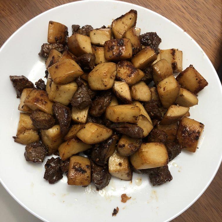 黑胡椒杏鲍菇牛肉粒