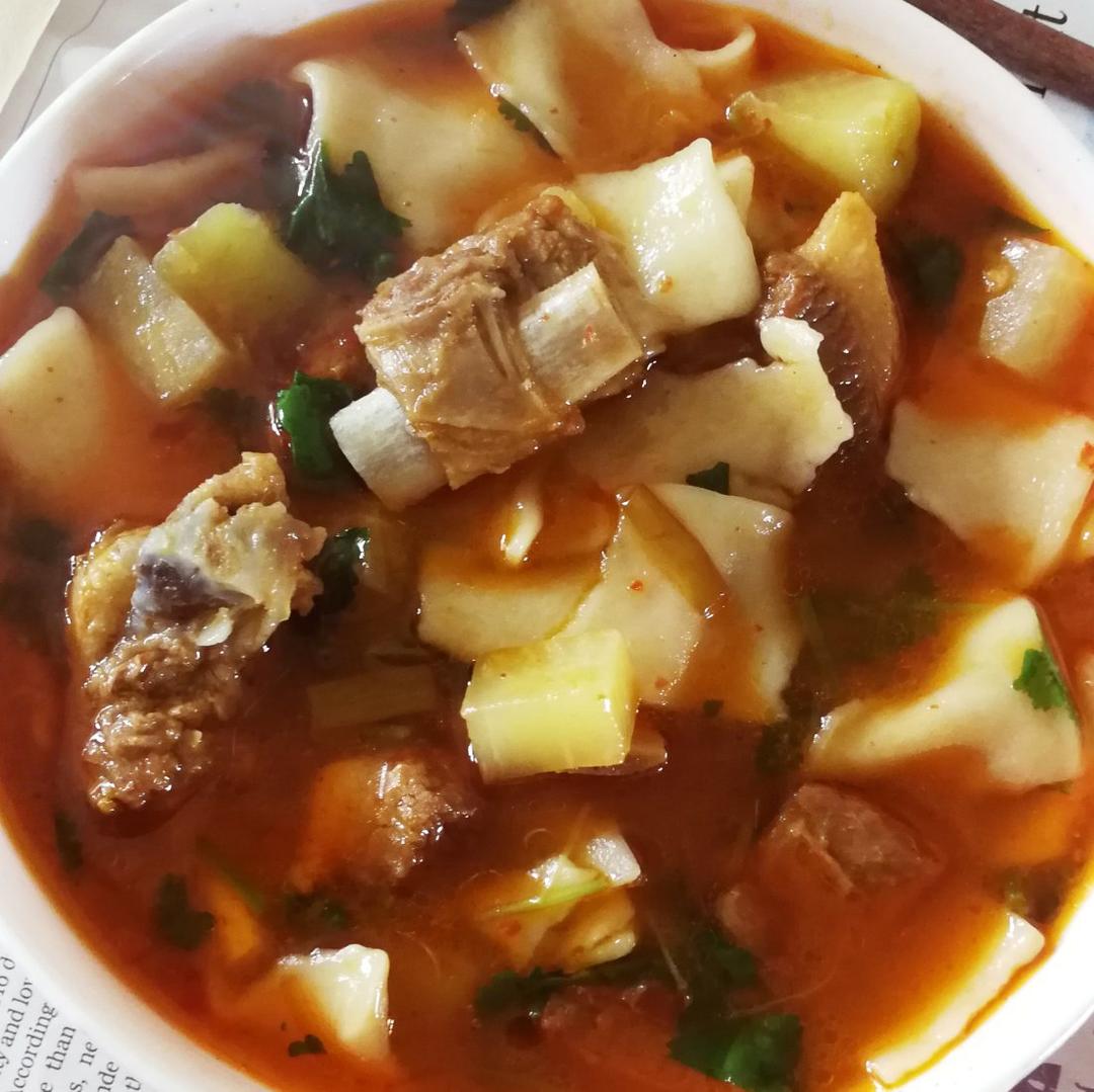 微微北来风做的宁夏羊排羊肉臊子小揪面