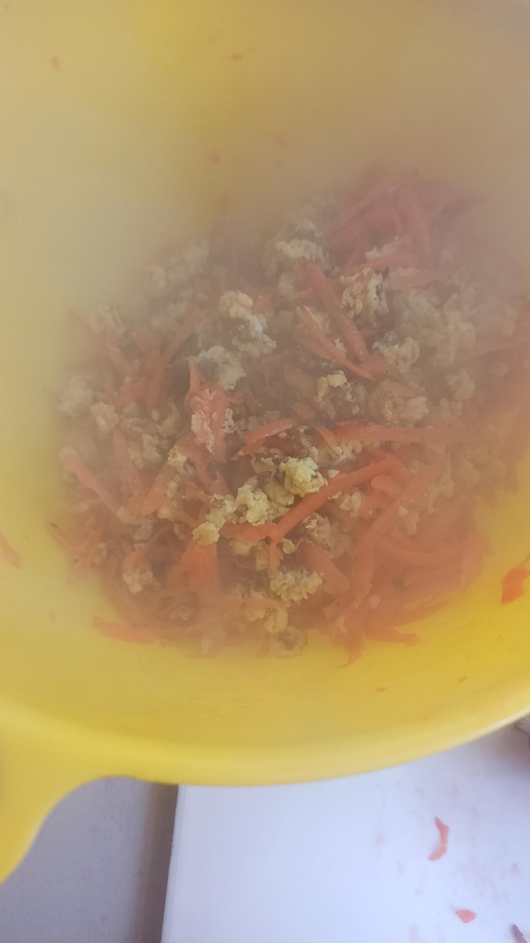 打工人食谱：有手就會！超低卡胡萝卜鸡蛋饼！
