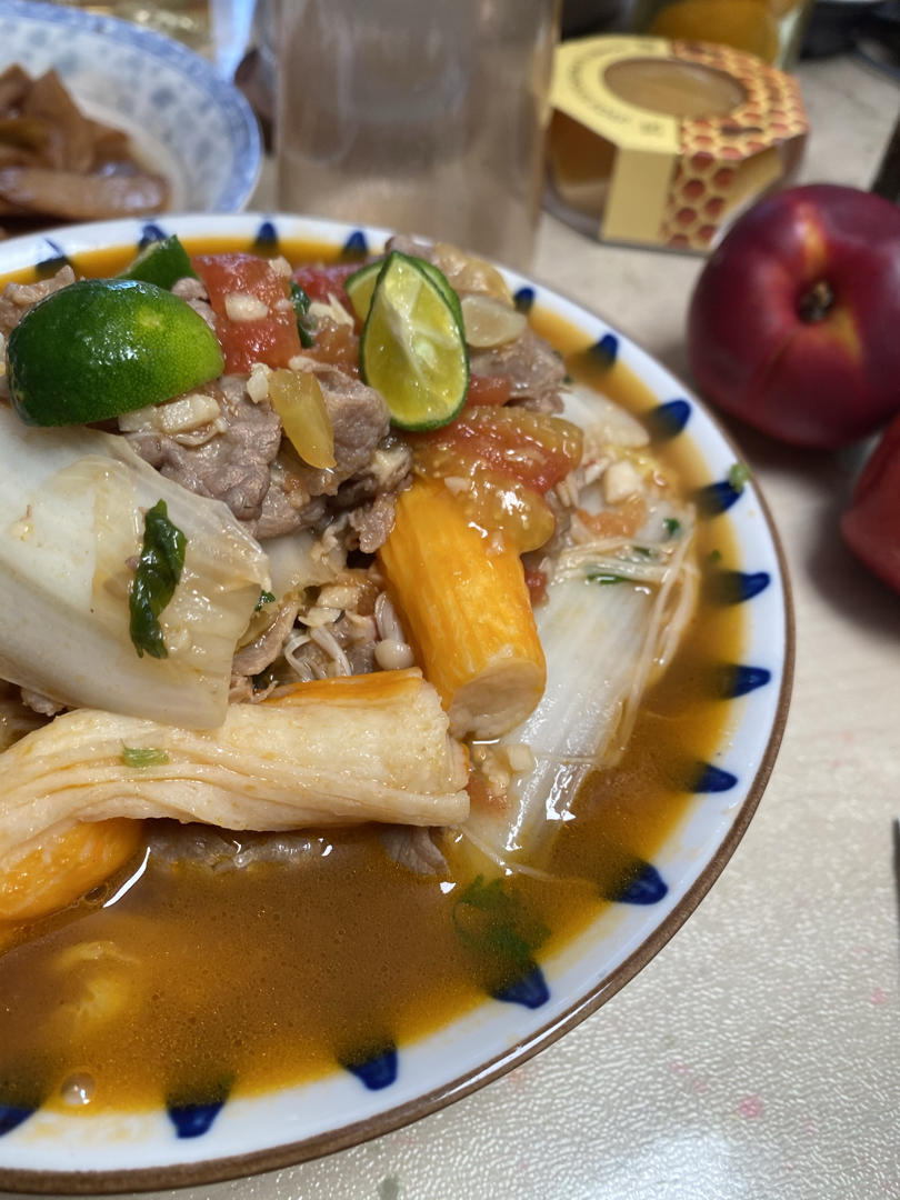 番茄金针菇肥牛(汤浓入味、酸甜适宜)