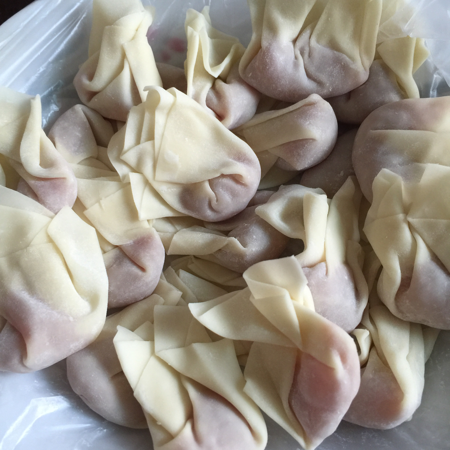 芊芊凌子做的鲜肉小馄饨