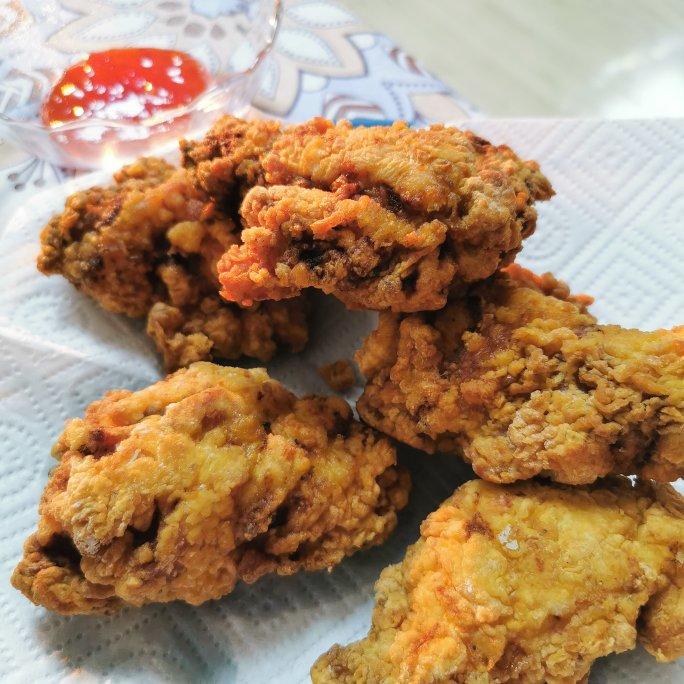 不用炸鸡粉也可以炸出酥脆炸鸡腿